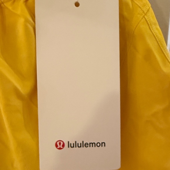 Lululemon Shake It Out High Rise Short 2.5” in Maize Yellow - Picture 5 of 7